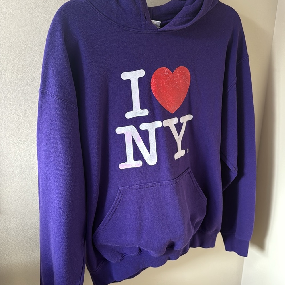 1999 I <3 NY Sweater‎ - Picture 3 of 4